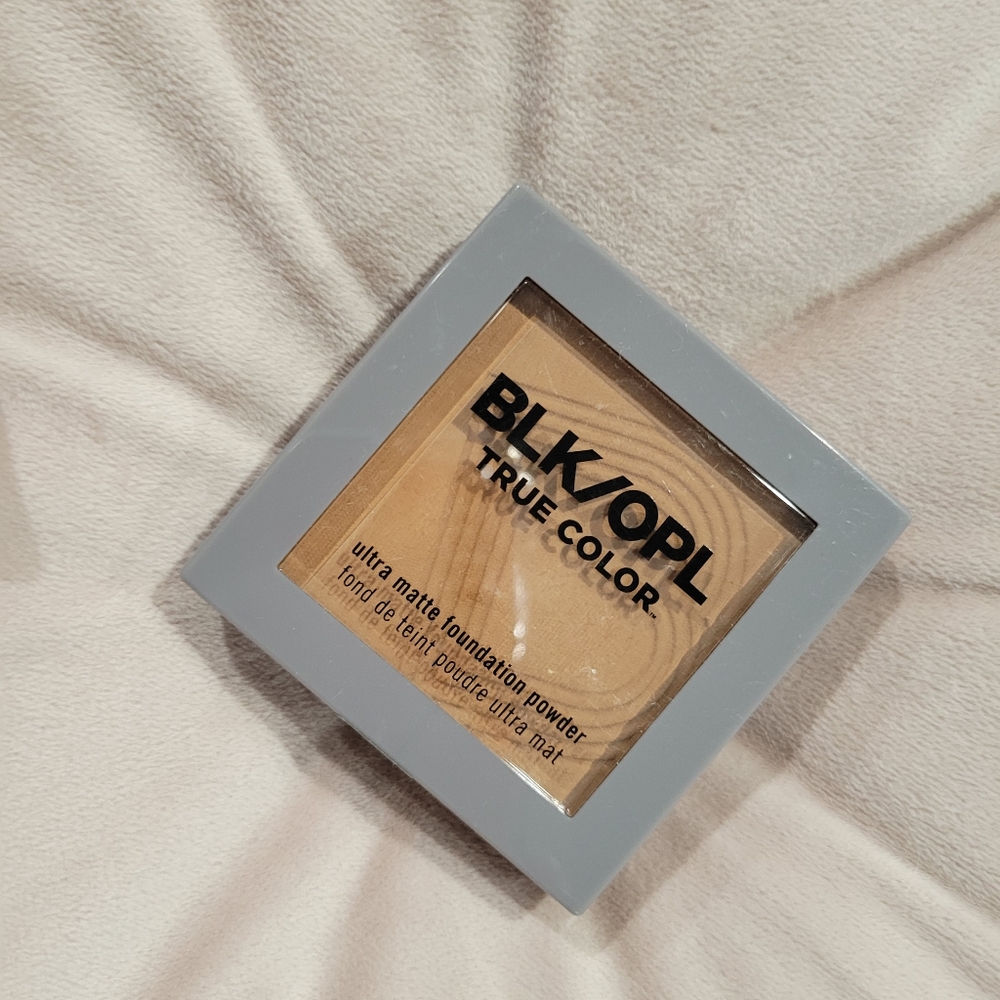 BLK/OPL True Color